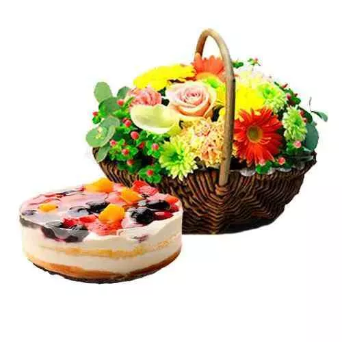 Berry Bloom Elegance Hamper
